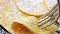2-Ingredient Cream Cheese Pancakes 2-Ingredient Cream Cheese Pancakes