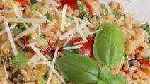 Easy, Healthy Chicken Salad with Quinoa, Tomatoes, Lemon and Basil Easy, Healthy Chicken Salad with Quinoa, Tomatoes, Lemon and Basil