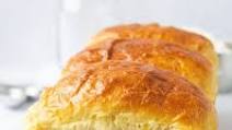 Tangzhong Bread (Dairy-Free) Tangzhong Bread (Dairy-Free)