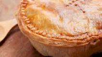 2 Ingredient Chunky Beef & Vegetable Pie 2 Ingredient Chunky Beef & Vegetable Pie