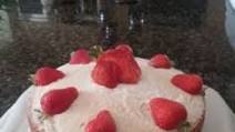 Moist and Fluffy Strawberry & Buttercream Sponge Cake - Best Ever Recipe Moist and Fluffy Strawberry & Buttercream Sponge Cake - Best Ever Recipe