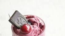 Healthy Cherry Garcia Ice Cream Recipe (No Ice Cream Maker) Healthy Cherry Garcia Ice Cream Recipe (No Ice Cream Maker)