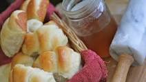 Sweet Dinner Rolls (No Bread Machine) Sweet Dinner Rolls (No Bread Machine)